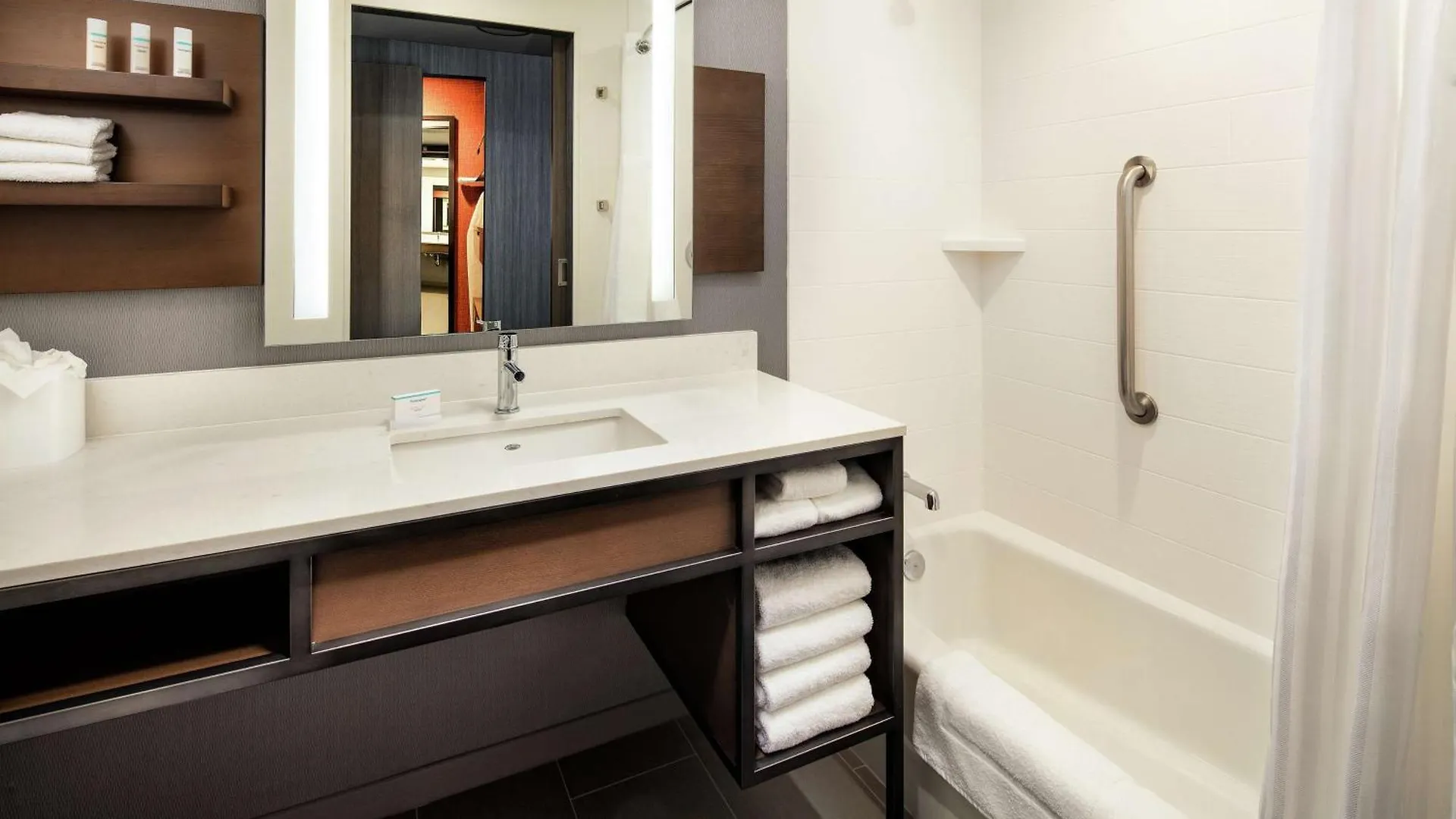 *** Hotel Hilton Garden Inn Sacramento Airport Natomas United States